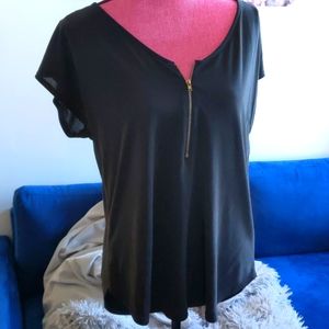 Soft Black Tee Zip Up Flowy Green Envelope Sz L